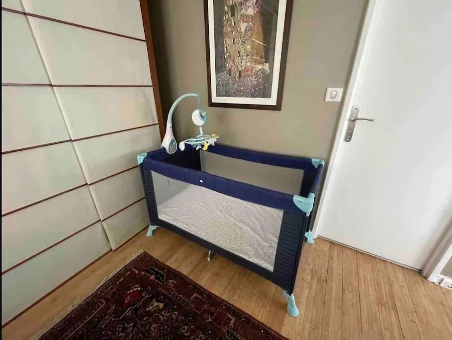 Luxury Apartment With View Car Park Paris Frankreich
