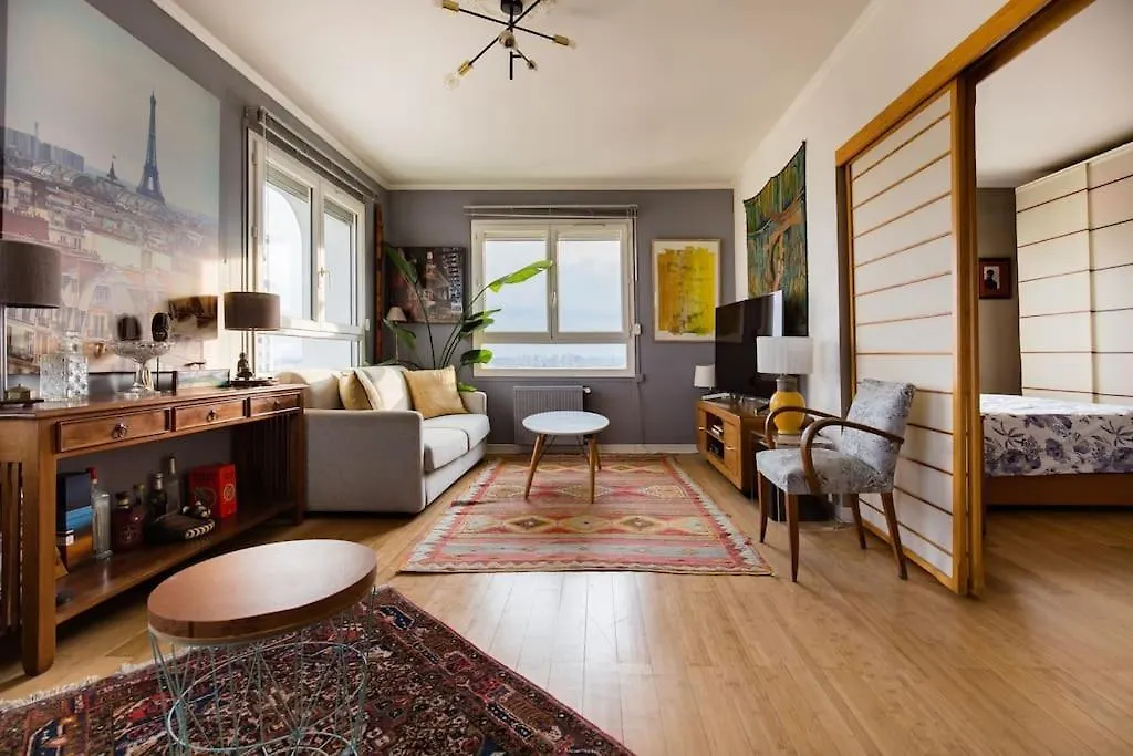 Luxury Apartment With View Car Park Paris