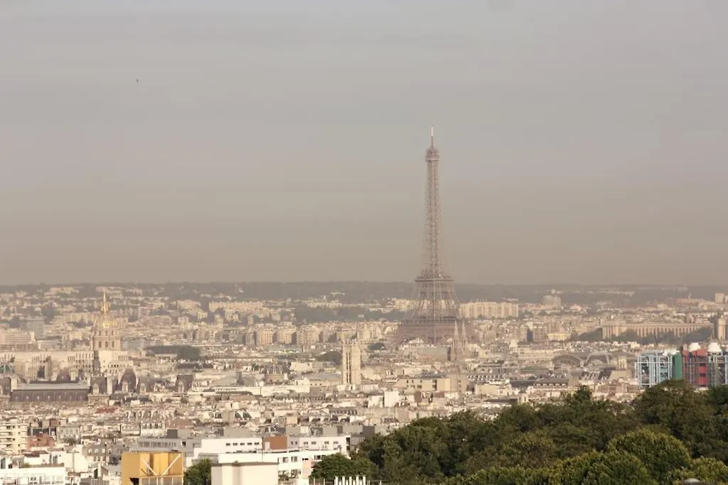 Luxury Apartment With View Car Park Paris