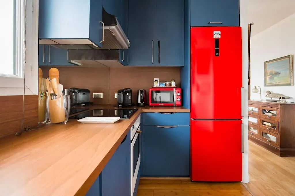 Luxury Apartment With View Car Park Paris
