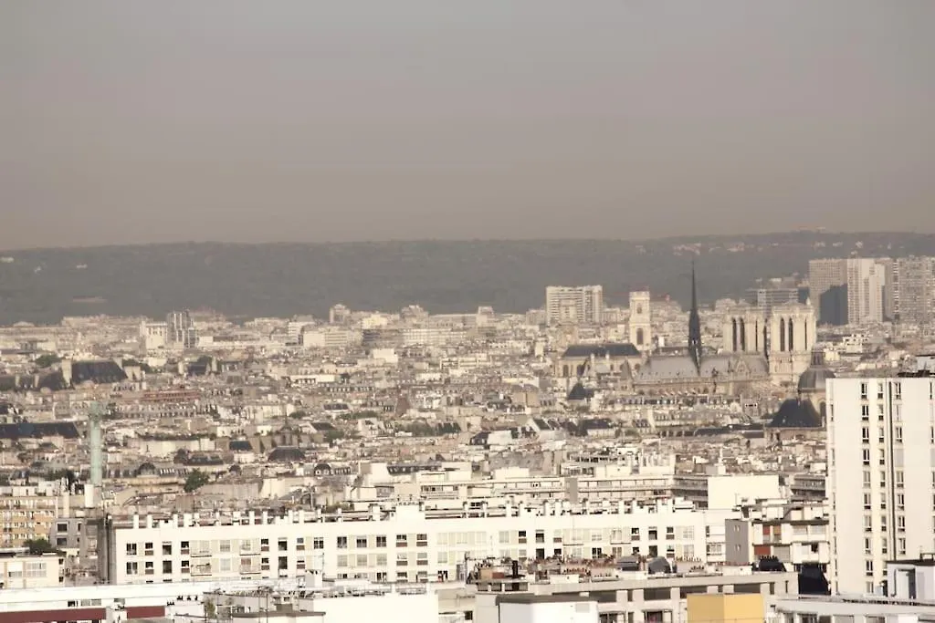 Luxury Apartment With View Car Park Paris France
